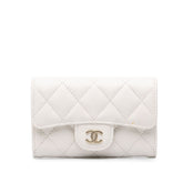 シャネル ココマーク マトラッセ カードケース 名刺入れ ホワイト キャビアスキン レディース CHANEL 中古