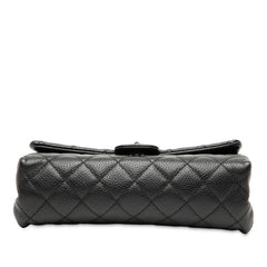 シャネル 2.55 マトラッセ ポーチ クラッチバッグ ブラック キャビアスキン レディース CHANEL 【中古】
