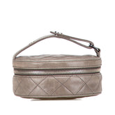 シャネル マトラッセ ココマーク ラウンド ポーチ バニティバッグ グレー ラムスキン レディース CHANEL 【中古】