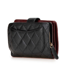 シャネル マトラッセ ココマーク 二つ折り財布 ブラック キャビアスキン レディース CHANEL 【中古】