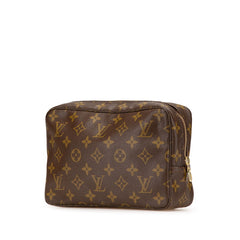 ルイ ヴィトン モノグラム トゥルース トワレット23 セカンドバッグ クラッチバッグ M47524 ブラウン PVC レディース LOUIS VUITTON 【中古】