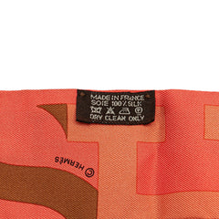 エルメス ツイリー キャピタルズ スカーフ ピンク マルチカラー シルク レディース HERMES 【中古】