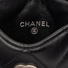 シャネル ココマーク マトラッセ 定期入れ パスケース ブラック ラムスキン レディース CHANEL 【中古】