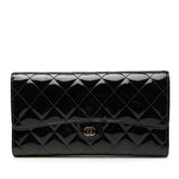 シャネル マトラッセ ココマーク 長財布 ブラック パテントレザー レディース CHANEL 【中古】