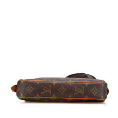 ルイ ヴィトン モノグラム ポシェット マルリーバンドリエール ショルダーバッグ M51828 ブラウン PVC レザー レディース LOUIS VUITTON 【中古】