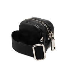 プラダ 三角ロゴプレート エラスティックバンド付き ミニ ポーチ 1TT137 ブラック レザー レディース PRADA 【中古】
