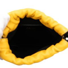 フェンディ ロゴ フォンポーチ 7AR898 イエロー レザー レディース FENDI 【中古】