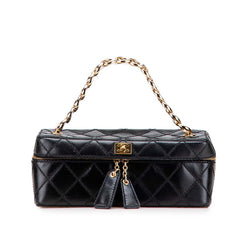 シャネル マトラッセ ココマーク チェーン バニティバッグ ブラック レザー レディース CHANEL 中古