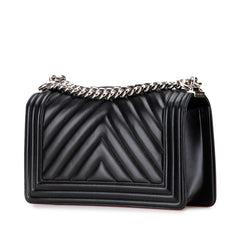 シャネル ボーイシャネル シェブロン Vステッチ チェーンショルダーバッグ ブラック ラムスキン レディース CHANEL 【中古】