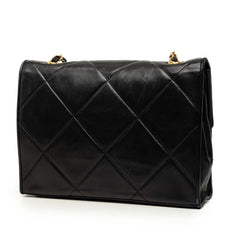 シャネル マトラッセ ココマーク チェーン ショルダーバッグ ブラック ラムスキン レディース CHANEL 中古