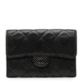 シャネル ココマーク マトラッセ パンチング 二つ折り財布 ブラック シルバー ラムスキン レディース CHANEL 中古