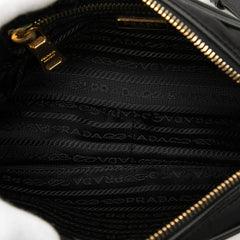 プラダ 三角ロゴプレート 斜め掛け ショルダーバッグ BT0773 ブラック ナイロン レザー レディース PRADA 【中古】