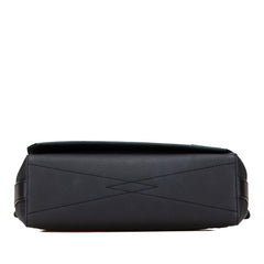 ルイ ヴィトン LVアエログラム テイクオフ メッセンジャー ショルダーバッグ M57080 ノワール ブラック レザー レディース LOUIS VUITTON 【中古】