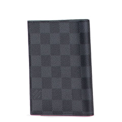 ルイ ヴィトン ダミエグラフィット クーヴェルテュール パスポールNM パスポートケース パスポートカバー N64411 ノワール ブラック PVC レザー メンズ LOUIS VUITTON 【中古】