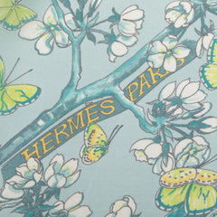 エルメス カレ90 Vol Amoureux des Azures 大空の恋人たち 蝶の舞 スカーフ ブルー系 シルク レディース HERMES 【中古】
