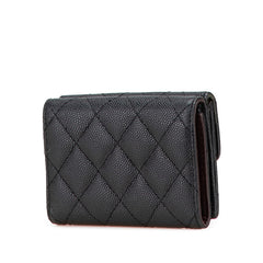 シャネル ココマーク マトラッセ 三つ折り財布 ブラック キャビアスキン レディース CHANEL 【中古】