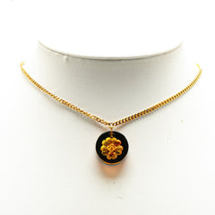 シャネル カメリア ラウンド ネックレス ゴールド メッキ プラスチック レディース CHANEL 【中古】