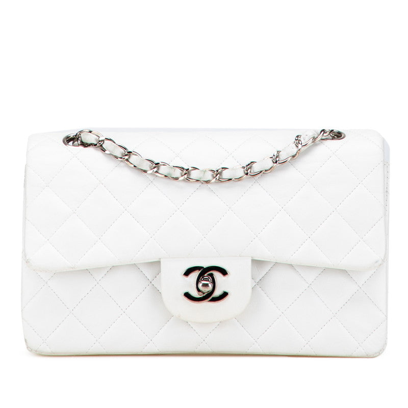 シャネル マトラッセ ダブルフラップ ココマーク チェーン ショルダーバッグ ホワイト ラムスキン レディース CHANEL 【中古】