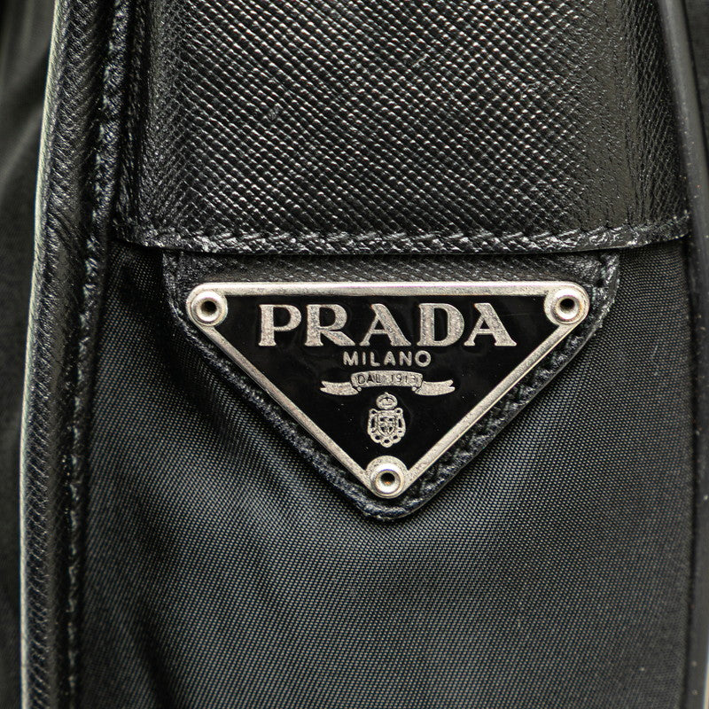 プラダ 三角ロゴプレート ショルダーバッグ ブラック ナイロン レザー レディース PRADA 【中古】