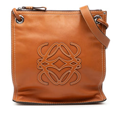 ロエベ アナグラム 斜め掛け ショルダーバッグ ブラウン レザー レディース LOEWE 【中古】