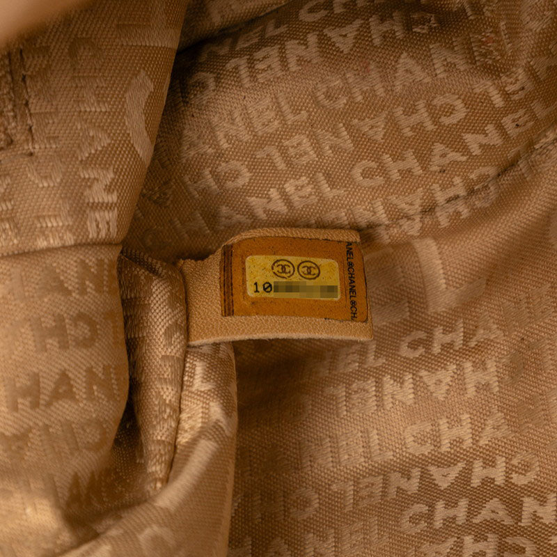 シャネル マトラッセ ワイルドステッチ ヴィンテージ 斜め掛け ショルダーバッグ ゴールド レザー レディース CHANEL 【中古】