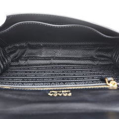 プラダ ロゴ ショルダーバッグ ピンク ブラック グレー レザー レディース PRADA 【中古】