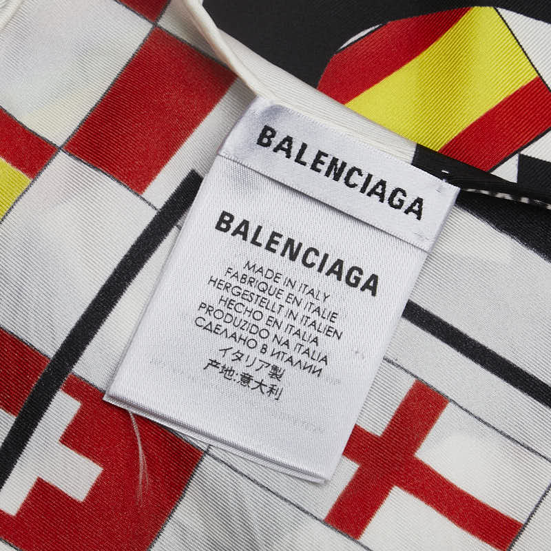 バレンシアガ ロゴ 国旗 スカーフ ホワイト マルチカラー シルク レディース BALENCIAGA 【中古】