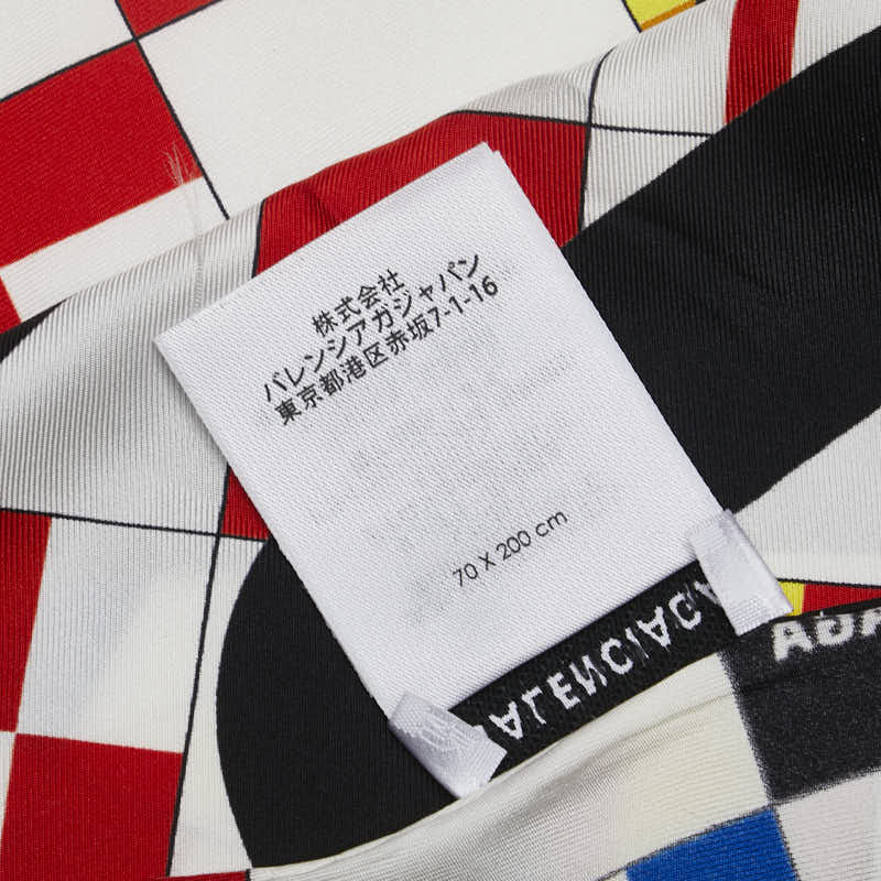 バレンシアガ ロゴ 国旗 スカーフ ホワイト マルチカラー シルク レディース BALENCIAGA 【中古】