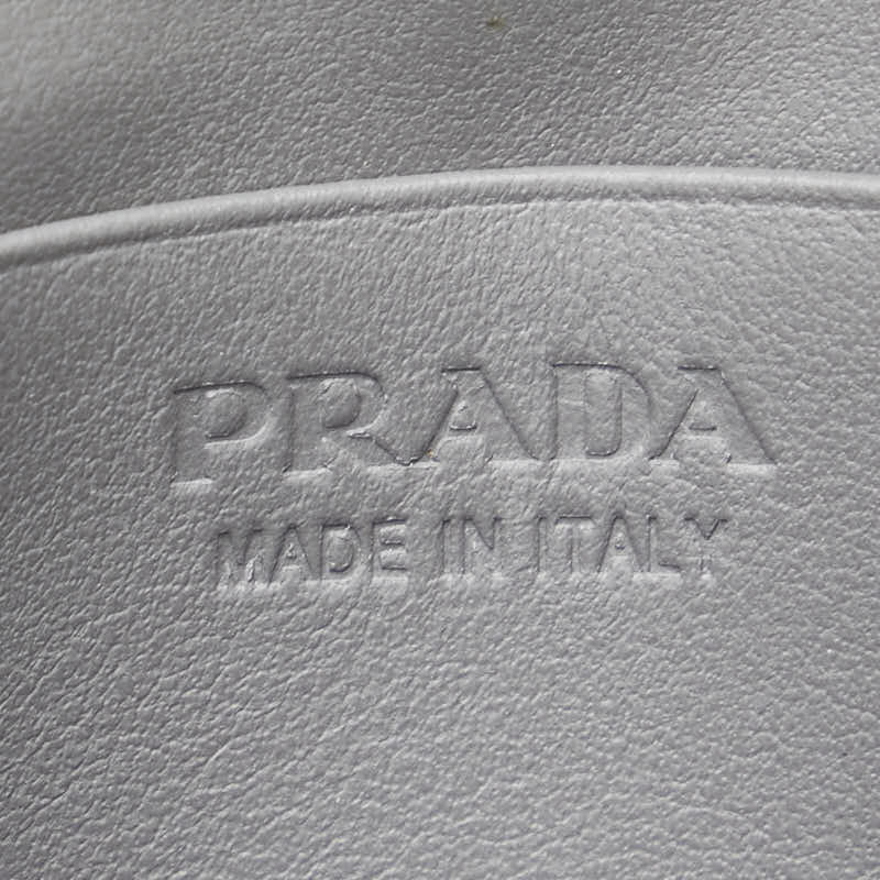 プラダ サフィアーノ カードケース グレー レザー レディース PRADA 【中古】