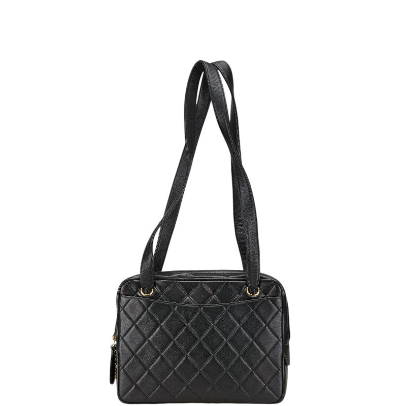 シャネル マトラッセ ショルダーバッグ ブラック ラムスキン レディース CHANEL 【中古】