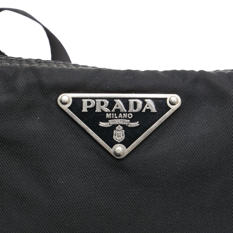 プラダ 三角ロゴプレート 斜め掛け ショルダーバッグ ブラック ナイロン レディース PRADA 【中古】