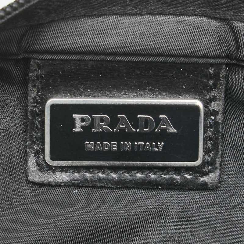プラダ 三角ロゴプレート 斜め掛け ショルダーバッグ ブラック ナイロン レディース PRADA 【中古】