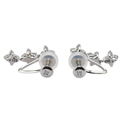 K18WG ホワイトゴールド ダイヤ0.25ct 花 フラワー モチーフ スイング ネジ式 イヤリング レディース 【中古】