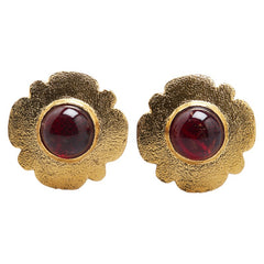 シャネル フラワーモチーフ 花 イヤリング ゴールド レッド メッキ レディース CHANEL 【中古】