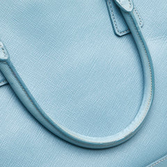 プラダ 三角ロゴプレート サフィアーノ ハンドバッグ ライトブルー レザー レディース PRADA 【中古】