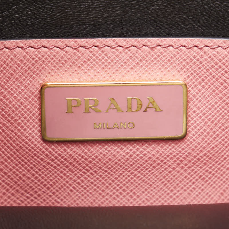 プラダ 三角ロゴプレート サフィアーノ ハンドバッグ ショルダーバッグ 2WAY BN2606 ピンク レザー レディース PRADA 【中古】