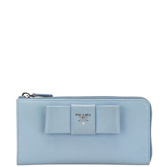 プラダ フィオッコ リボンモチーフ L字ファスナー 長財布 1ML183 ライトブルー サフィアーノレザー レディース PRADA 【中古】