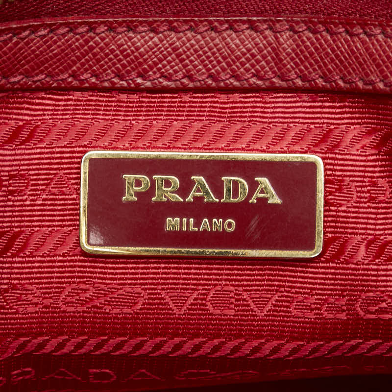 プラダ サフィアーノ ガレリア 三角ロゴプレート ハンドバッグ BN1874 レッド レザー レディース PRADA 【中古】