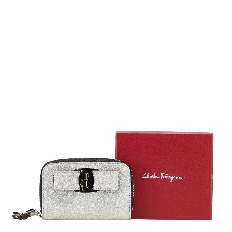 サルヴァトーレフェラガモ ヴァラリボン ラメ コインケース シルバー ブラック グリッターキャンバス レザー レディース Salvatore Ferragamo 【中古】