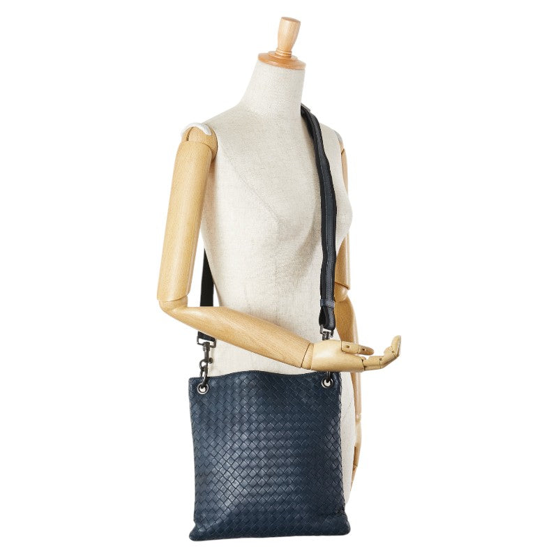ボッテガヴェネタ イントレチャート 斜め掛け ショルダーバッグ ネイビー ブラック レザー レディース BOTTEGAVENETA 【中古】