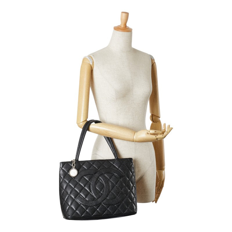 シャネル マトラッセ 復刻トート ココマーク ハンドバッグ トートバッグ ブラック キャビアスキン レディース CHANEL 【中古】