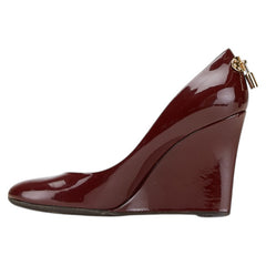 ルイ ヴィトン パドロック 南京錠 パンプス ウェッジソール サイズ:37 ボルドー ワインレッド パテントレザー レディース LOUIS VUITTON 【中古】