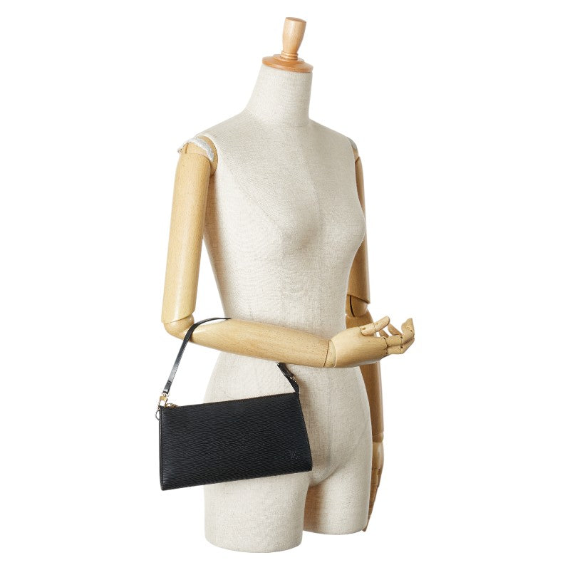 ルイ ヴィトン エピ ポシェット アクセソワール ポーチ M40632 ノワール ブラック レザー レディース LOUIS VUITTON 【中古】