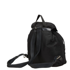 プラダ 三角ロゴプレート リュック バックパック ブラック ナイロン レディース PRADA 【中古】