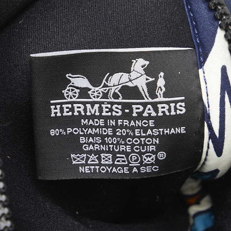 エルメス トゥルース フラット ネオバンMM ポーチ 小物入れ ネイビー ポリアミド/エラスタン レディース HERMES 【中古】