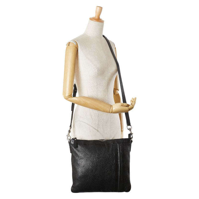 グッチ ショルダーバッグ メッセンジャーバッグ 233329 ブラック レザー レディース GUCCI 【中古】