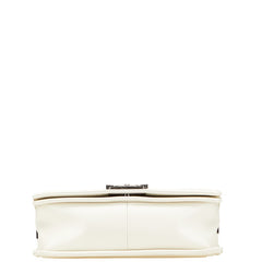 シャネル マトラッセ ボーイシャネル ココマーク チェーン ショルダーバッグ ホワイト レザー レディース CHANEL 【中古】