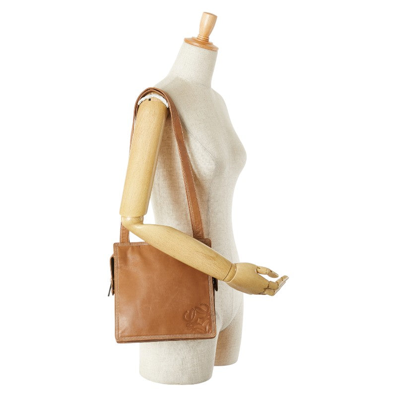 ロエベ アナグラム ショルダーバッグ ブラウン レザー レディース LOEWE 【中古】