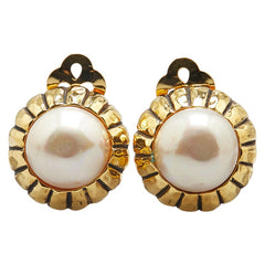 シャネル ヴィンテージ イヤリング ゴールド メッキ フェイクパール レディース CHANEL 【中古】