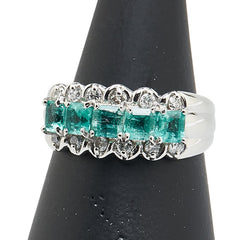 Pt1000 プラチナ エメラルド1.00ct ダイヤ0.30ct リング 指輪 レディース 12号 【中古】